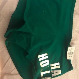 PINK Christmas boy shorts